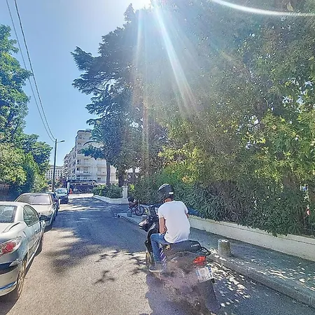 דירה Henri Camille Real Estate- Mikaela - With Terrace